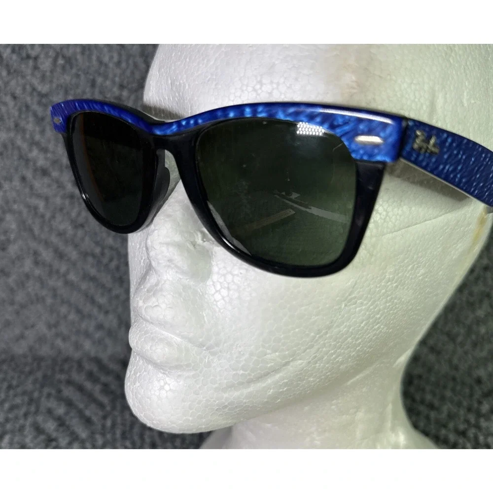 Ray-Ban super cool